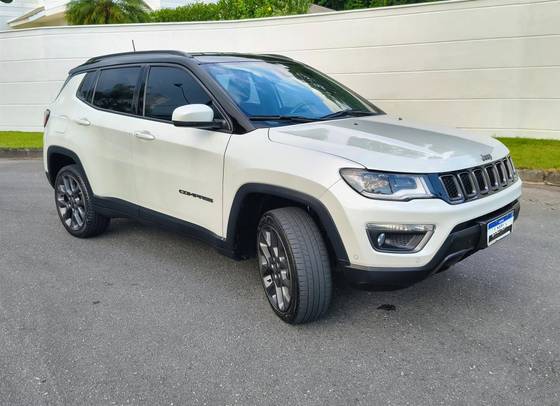 JEEP COMPASS 2.0 16V DIESEL S 4X4 AUTOMÁTICO JEEP COMPASS 2.0 16V DIESEL S 4X4 AUTOMÁTICO